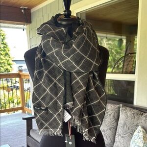 Horst | Italian Viscose / Wool Blend Scarf